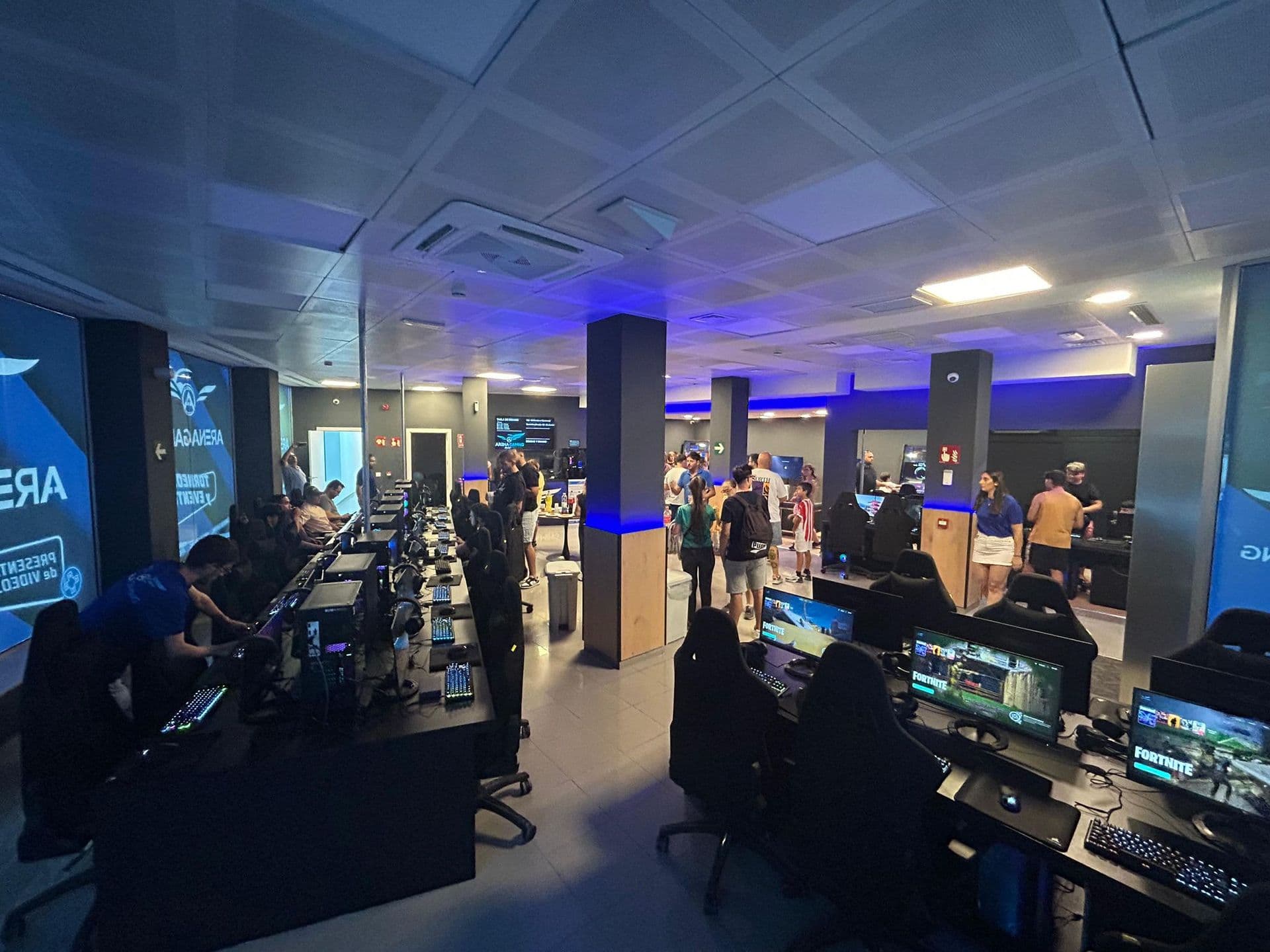 Interior real de Arena Gaming en Alcalá de Henares
